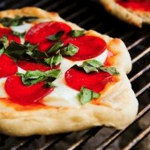 grilled pizza